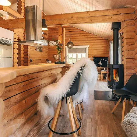 10 Person In Vaeggerlose * Bøtø By