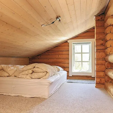 10 Person In Vaeggerlose * Bøtø By
